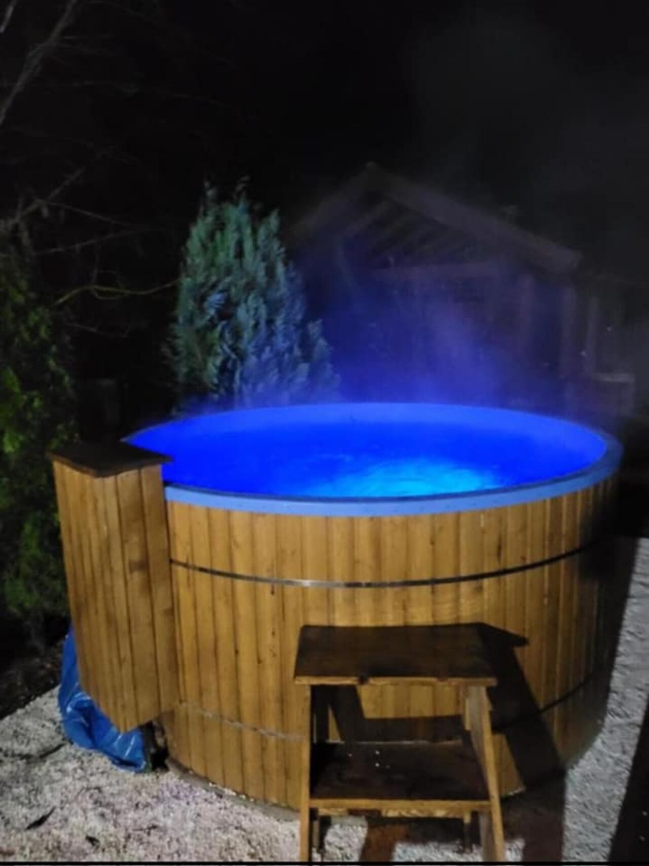 Ciubarul cald cu hidromasaj