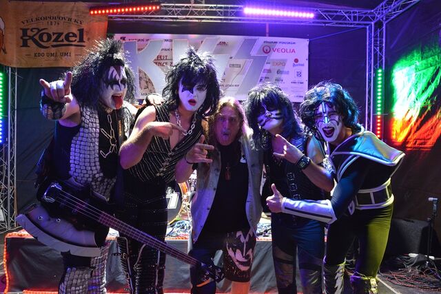 KISS revival CZECH REPUBLIC+KISSÁK