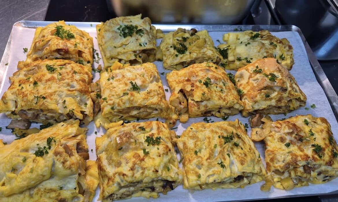 Omelettes de cèpes et de girolles