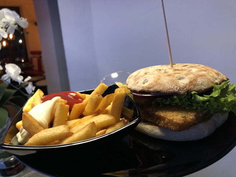 07. Lecker-Bekk Burger