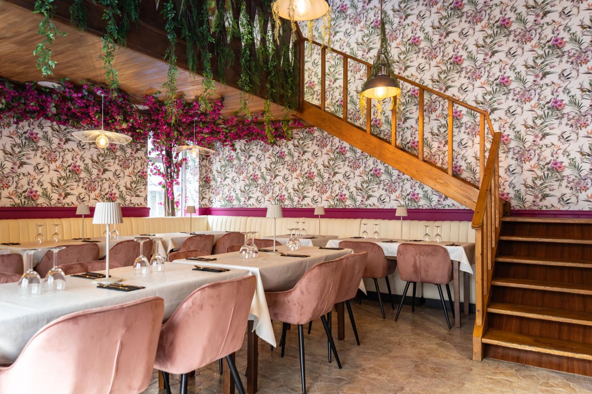 Flower Garden: o novo restaurante de Aveiro é um autêntico jardim colorido