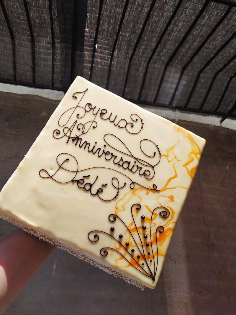 Entremet mangue, passion, coco