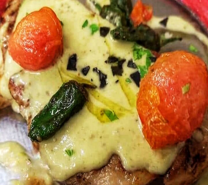 Secreto iberico a la pimienta verde