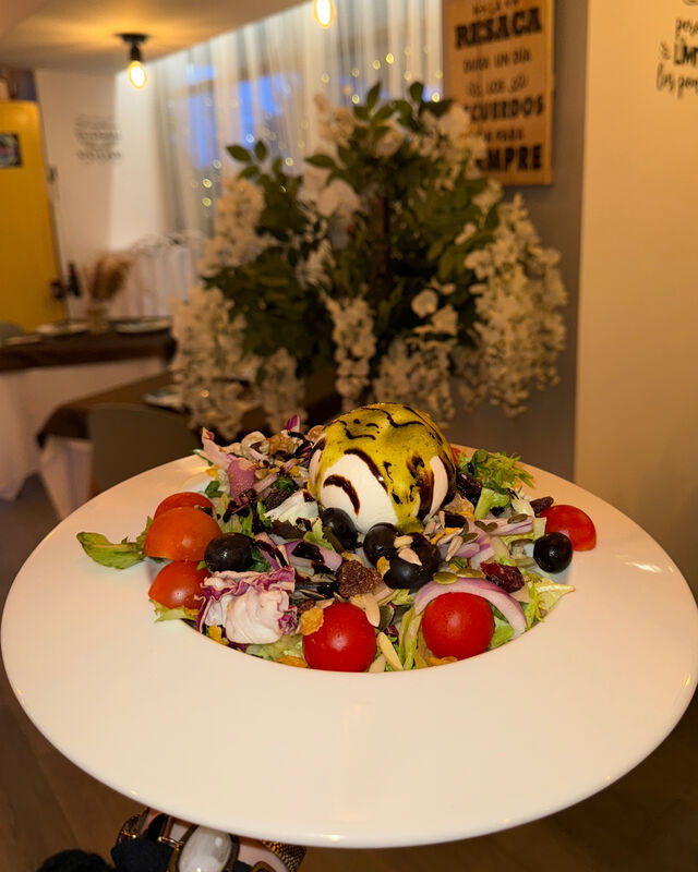 Ensalada Burrata