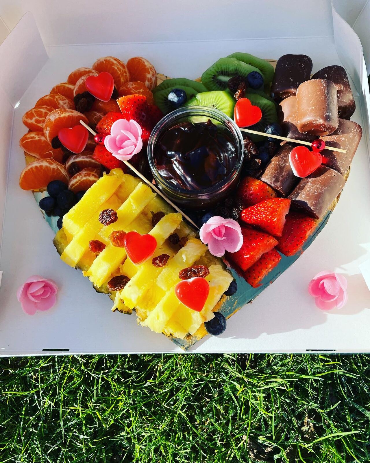 Box fruit frais st valentin
15 euros