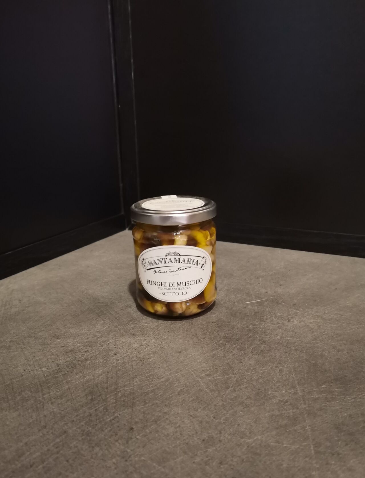 Champignons à l'huile d'olive 190g=9.50€ 