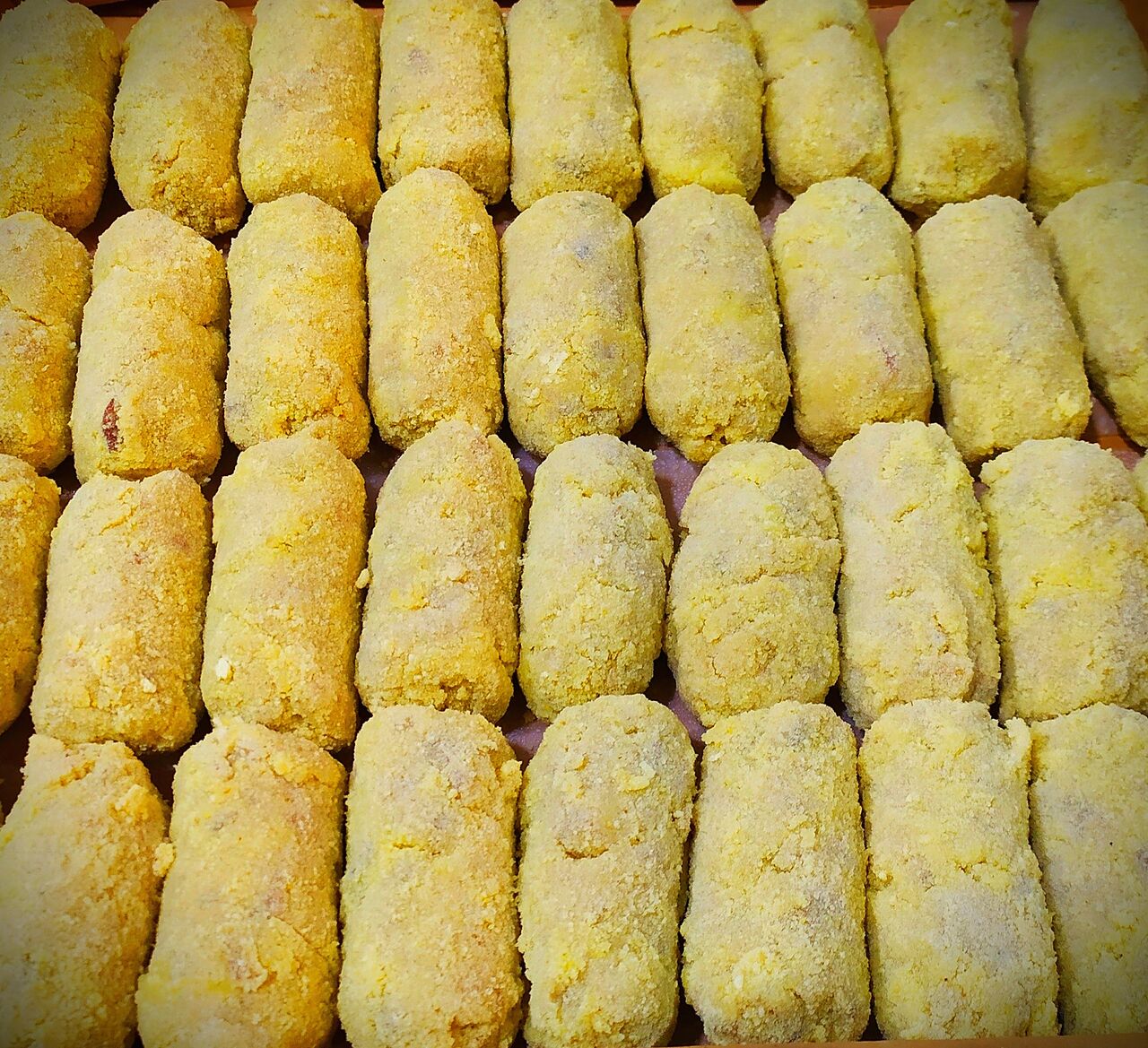 Ofertas epeciales (bajo pedido): 100, 200 ó 400 croquetas de la misma variedad. 