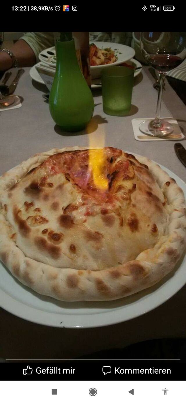 Pizza Volcano