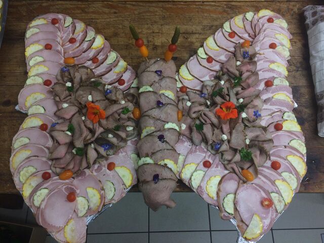 Papillon en viandes froides