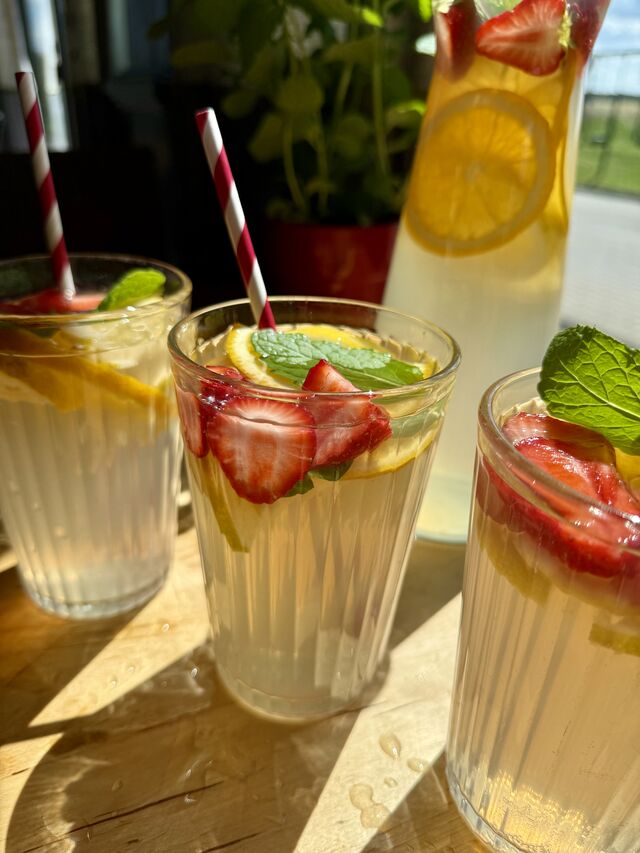 Lemoniada cytrynowa 