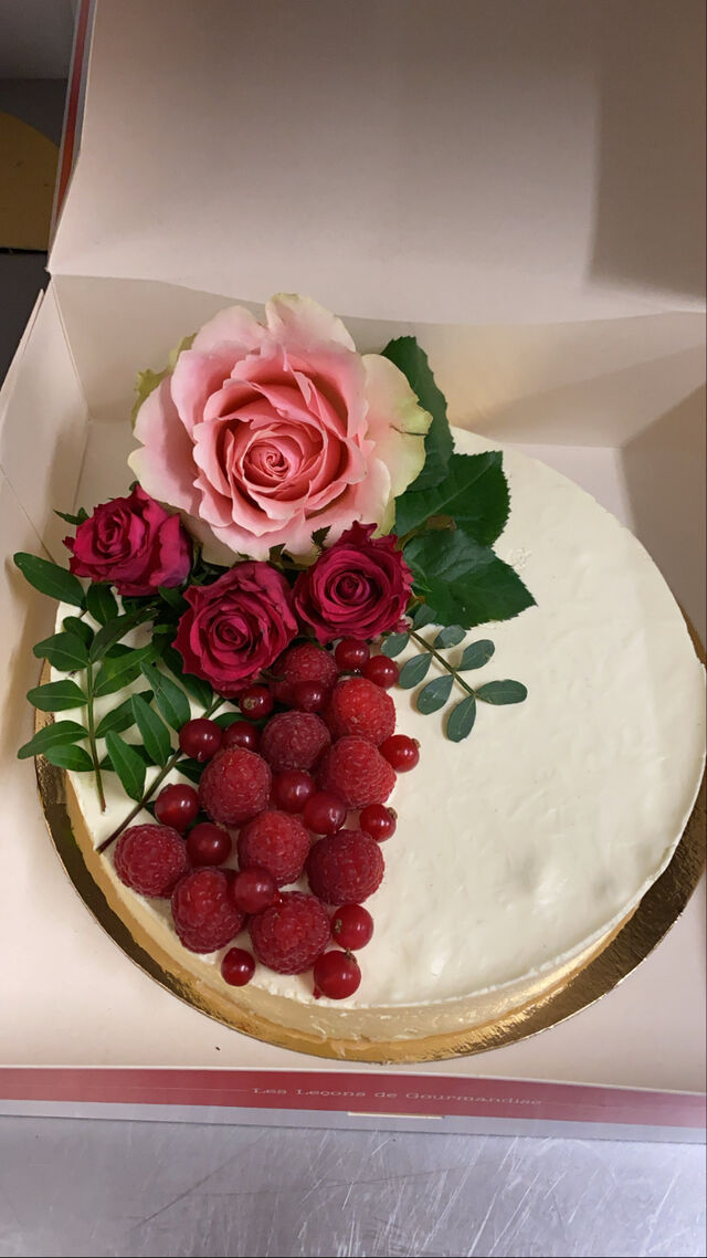 Possibilité de commande de gâteau (72h à l’avance)