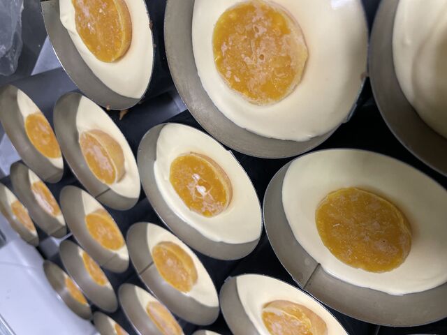 CHOCOLAT NOIR GUANAJA & PASSION IN PROGRESS..................