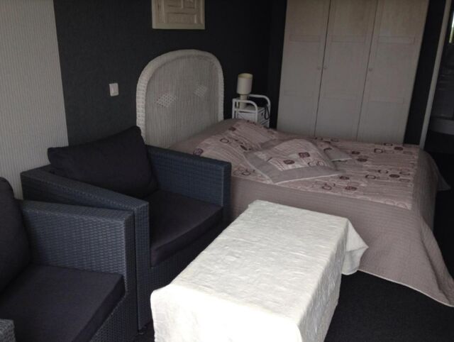 Le tarif d'une nuit pour 1 personne est de 68 €; en formule étape 95 € / pour 2 personnes 82 € la nuit