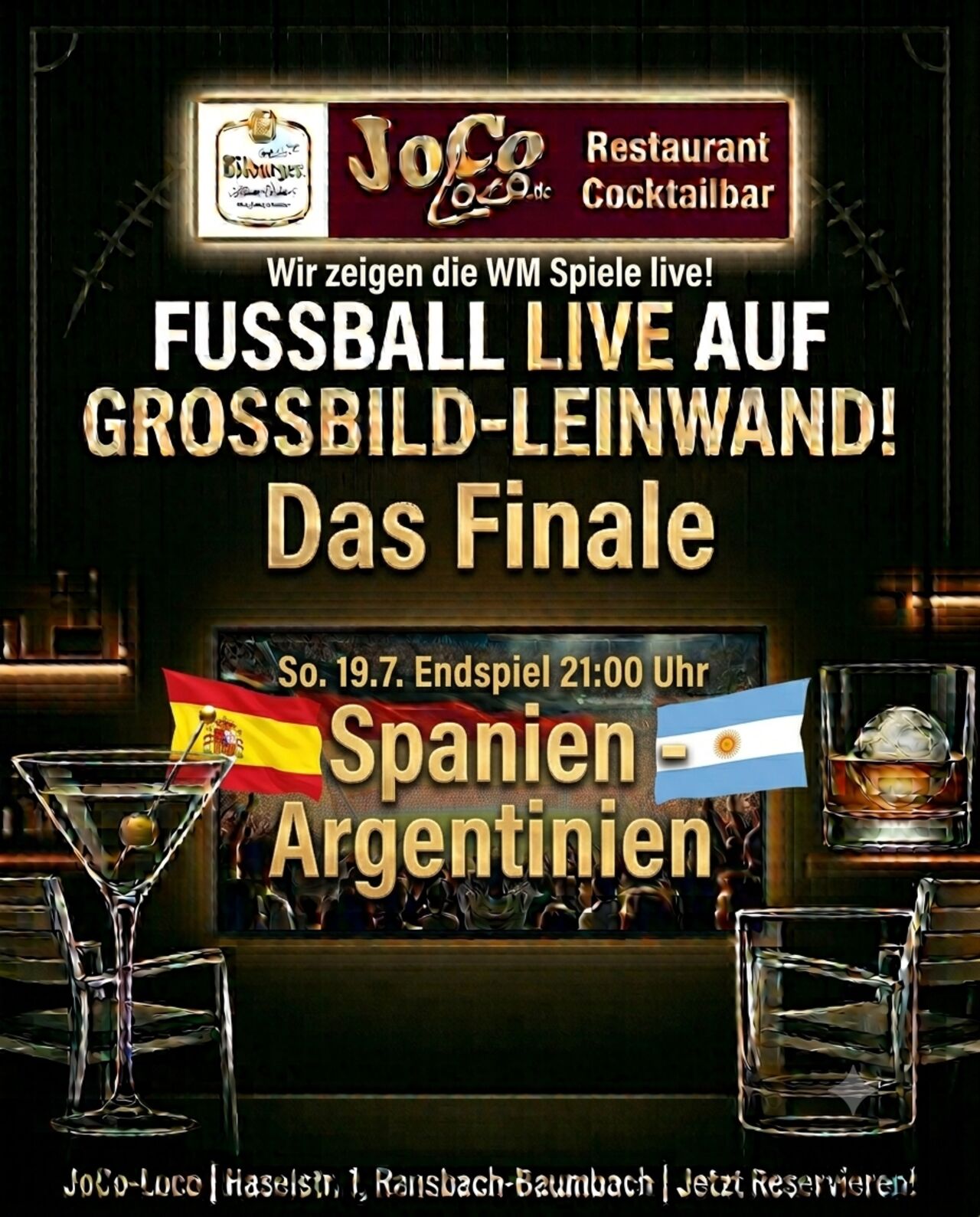 Fußball live auf 2 Großbild-Leinwänden