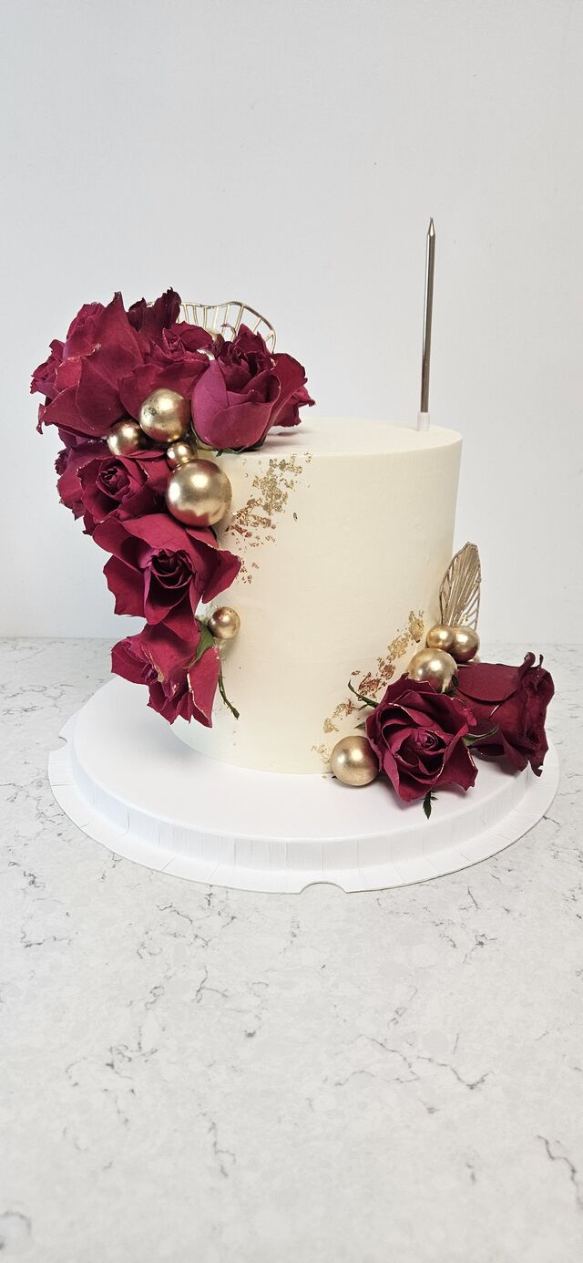 LAYER CAKE ROSES