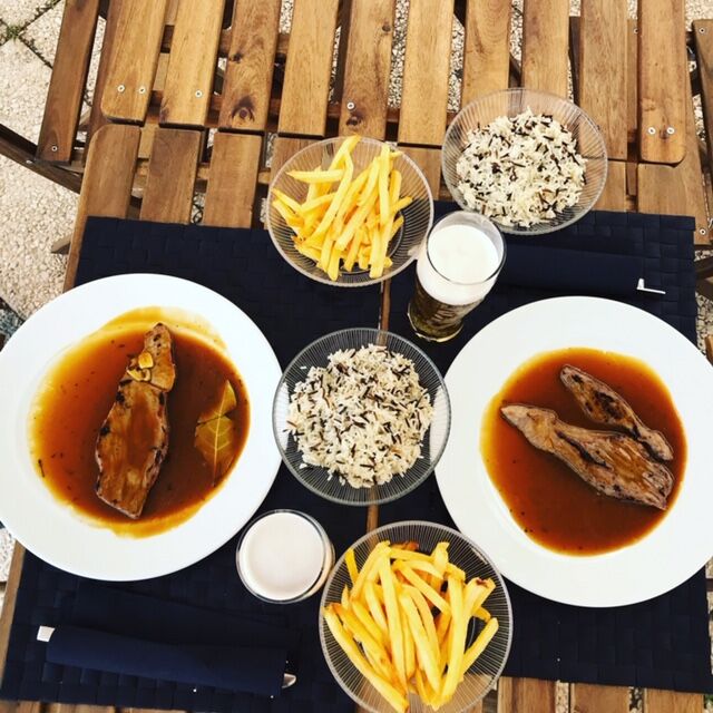 Almoços saborosos e tranquilos.