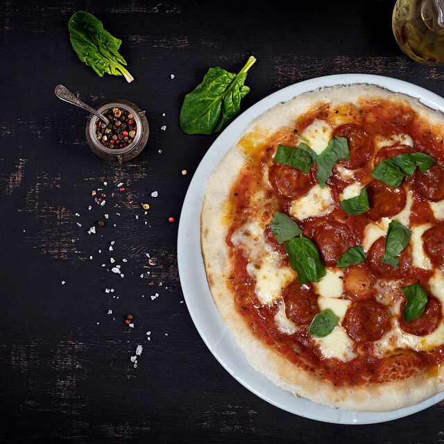 Pizza Salame Piccante