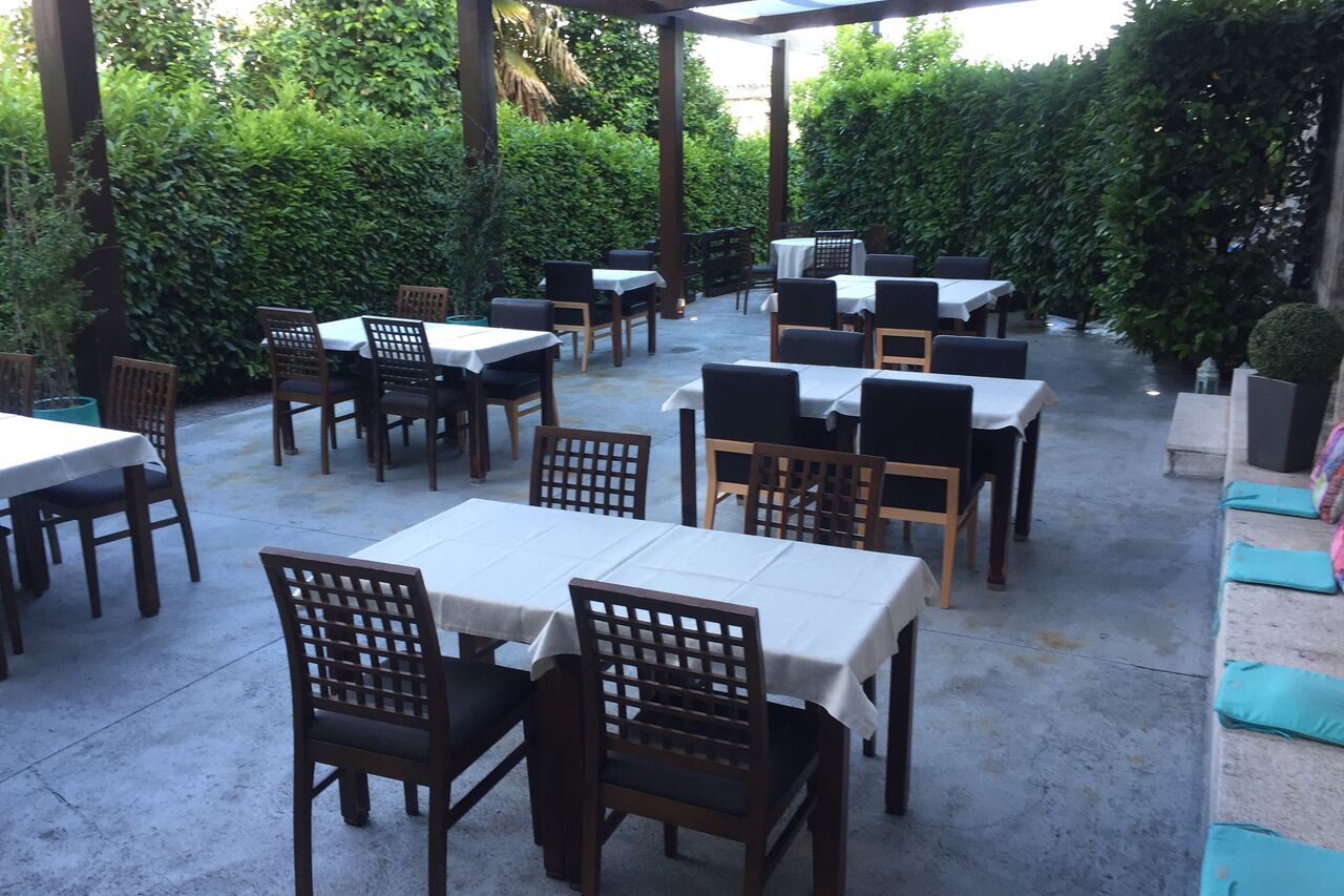 Venha desfrutar da esplanada