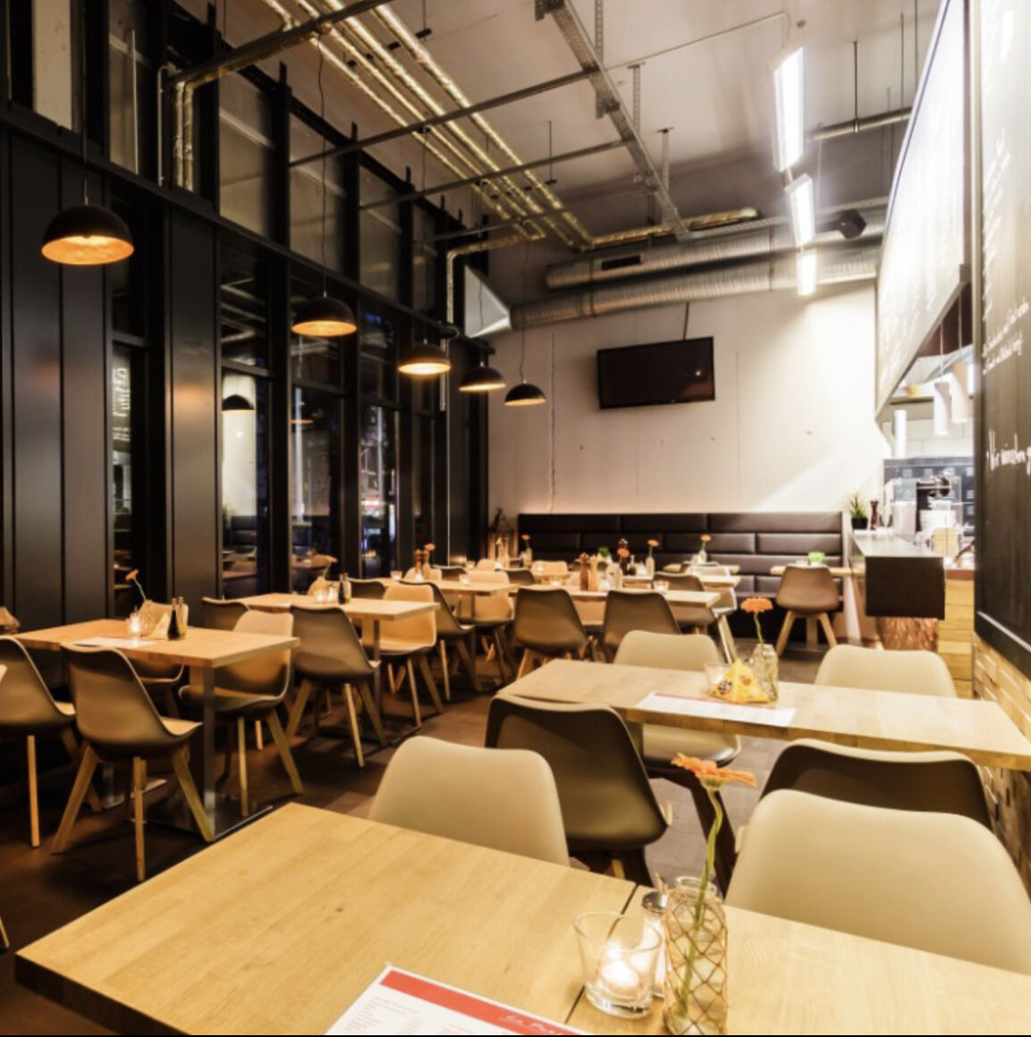 La Piazza Köln Italian cuisine near me Book now
