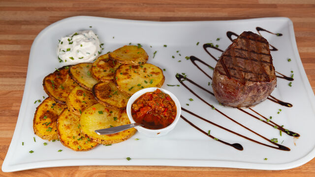 Argentinisches Filet mit Ofenkartoffeln 
