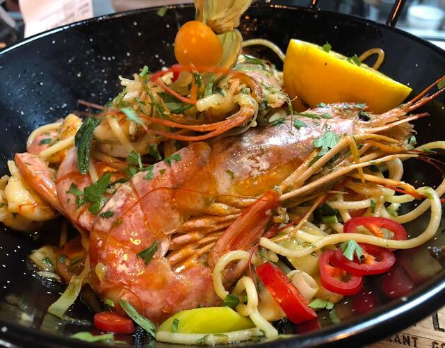 King Prawn Spaghetti Aglio e Olio 