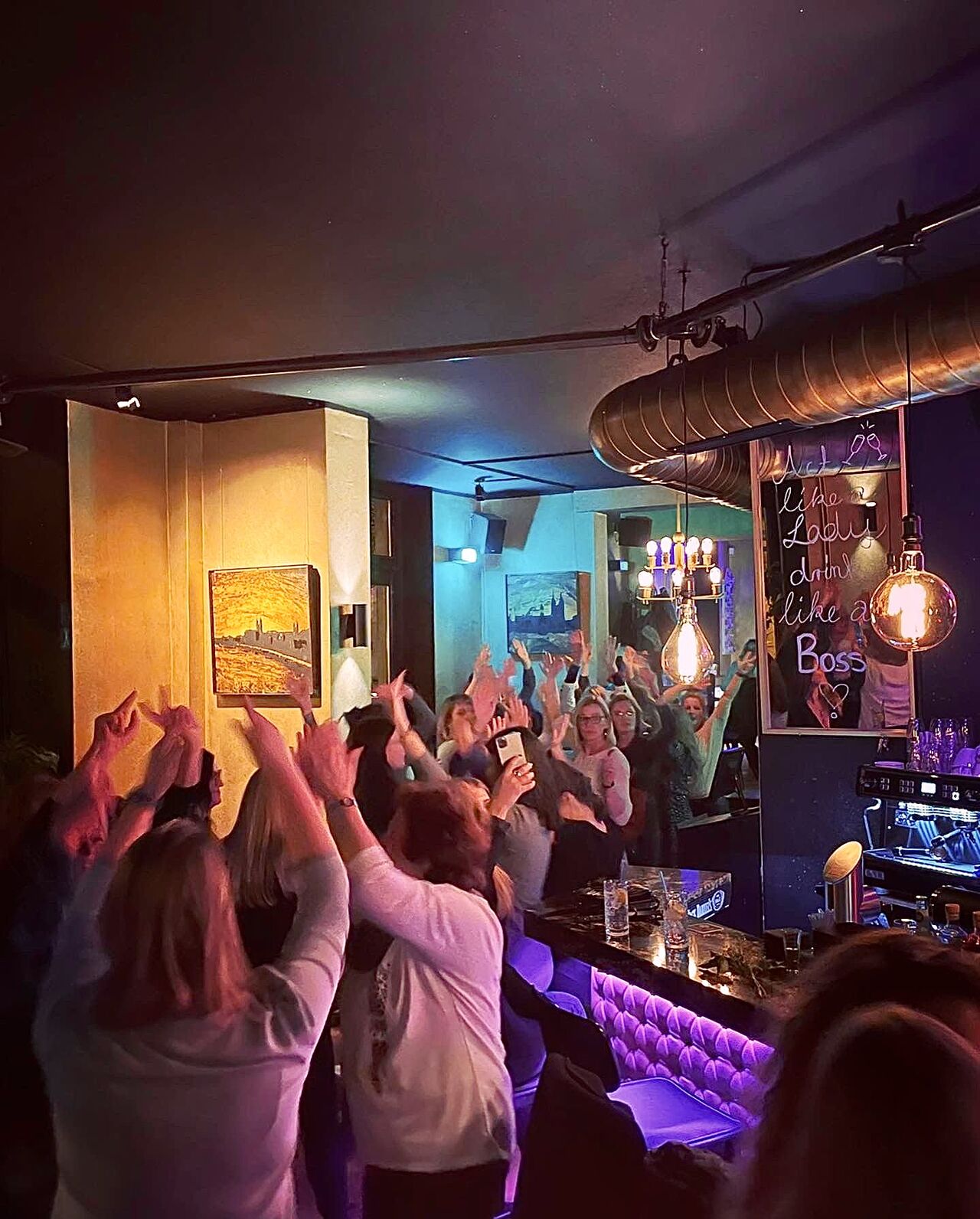 Frauentagsparty 08. März 2022