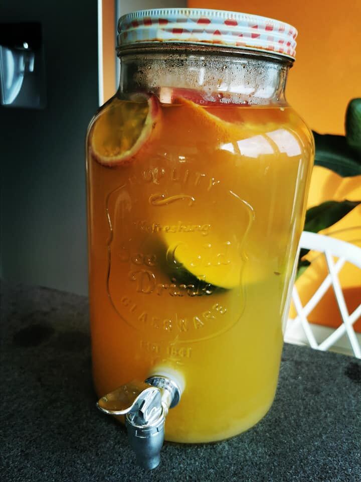 APERO : Punch créole aux fruits exotiques frais - Avec ou sans Rhum