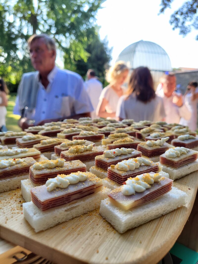 Mille feuille de bœuf séché et cœur de joux 