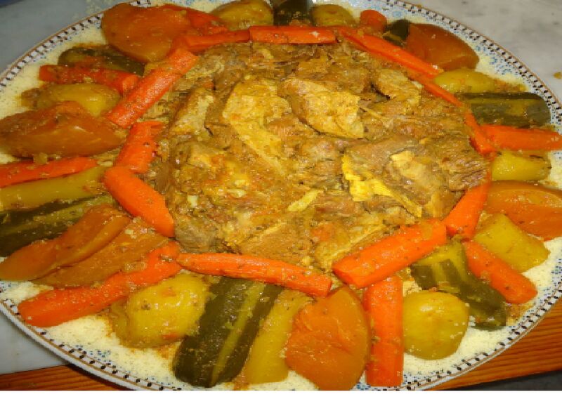 Couscous Veau 15,50 € la part
(Semoule, Légumes, Bouillon et Veau)