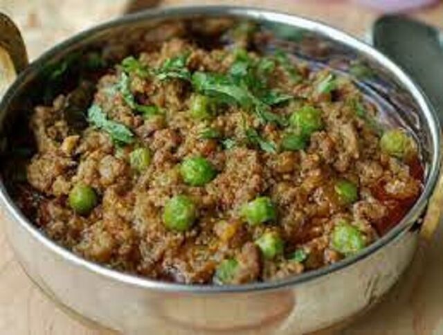 Keema Mater ( Gigot d'agneau haché avec petits pois)
