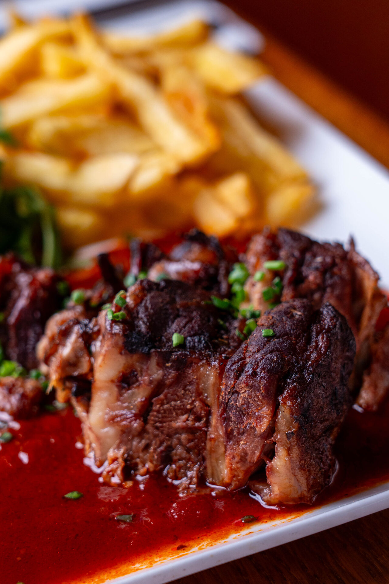 Poitrine de boeuf confite sauce barbecue