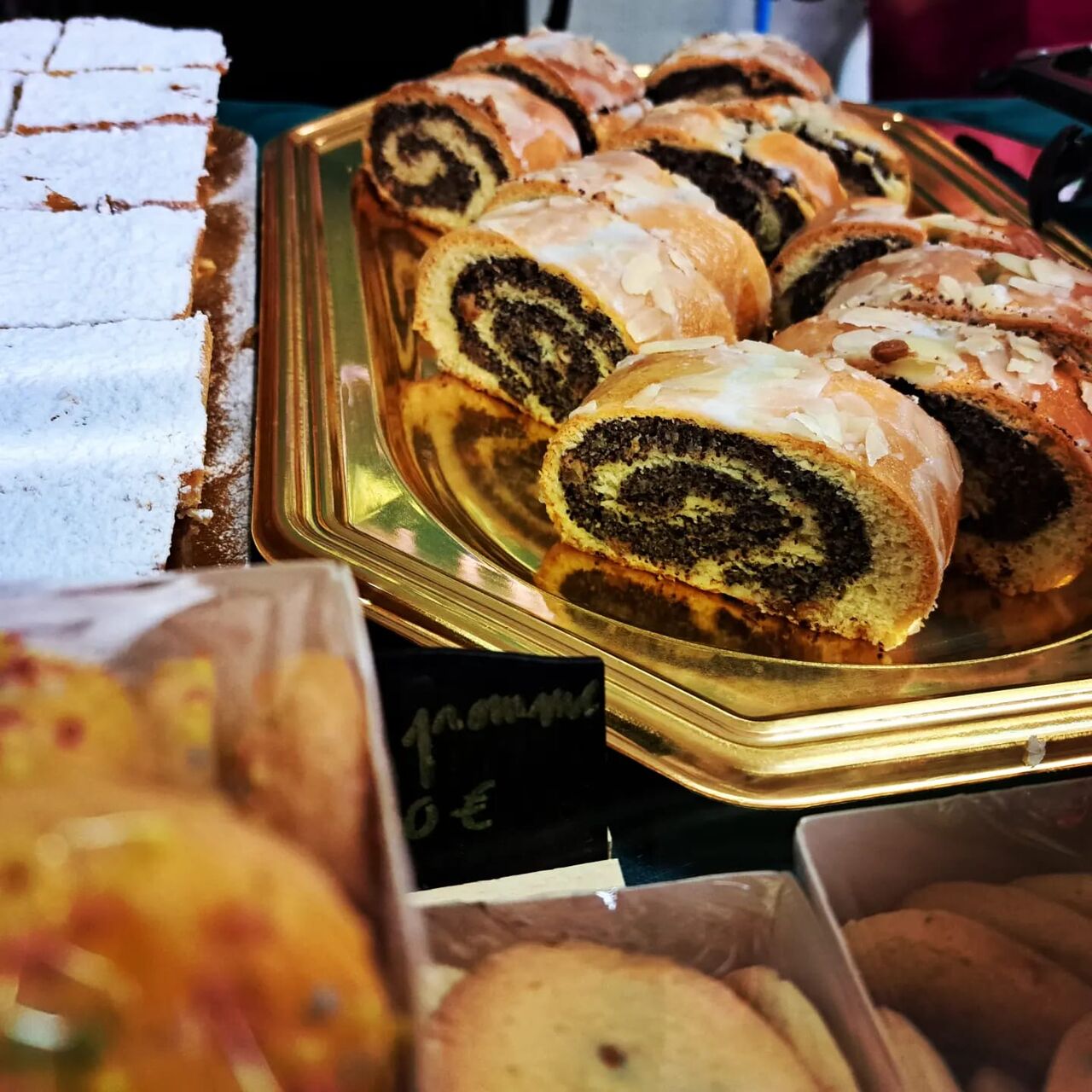 Gâteau roulé aux graines de pavot