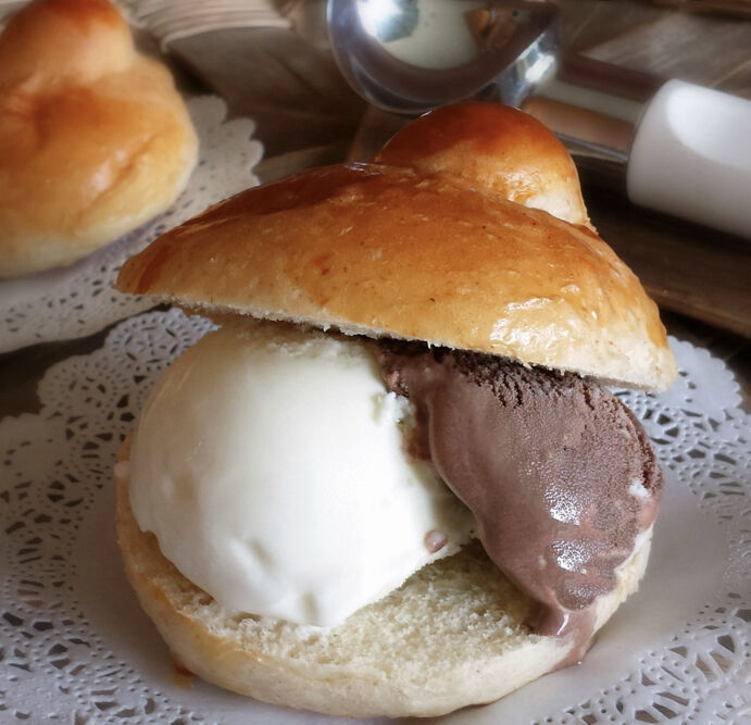 Brioches con Gelato