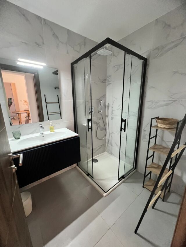 SALLE DE BAIN 1