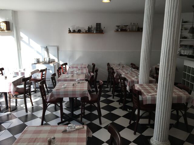 Notre Salle lumineuse et agréable de 40 places assisses.