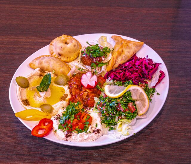 ASSIETTE MEZZES : 8 assortiment