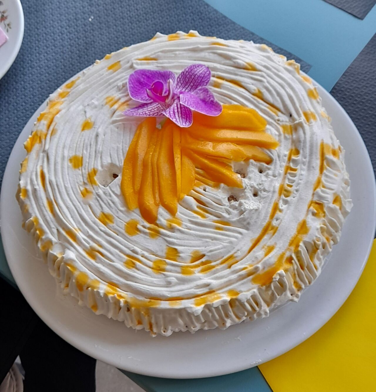Gâteau d'anniversaire fait maison