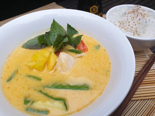 Mango-Curry mit Hähnchen