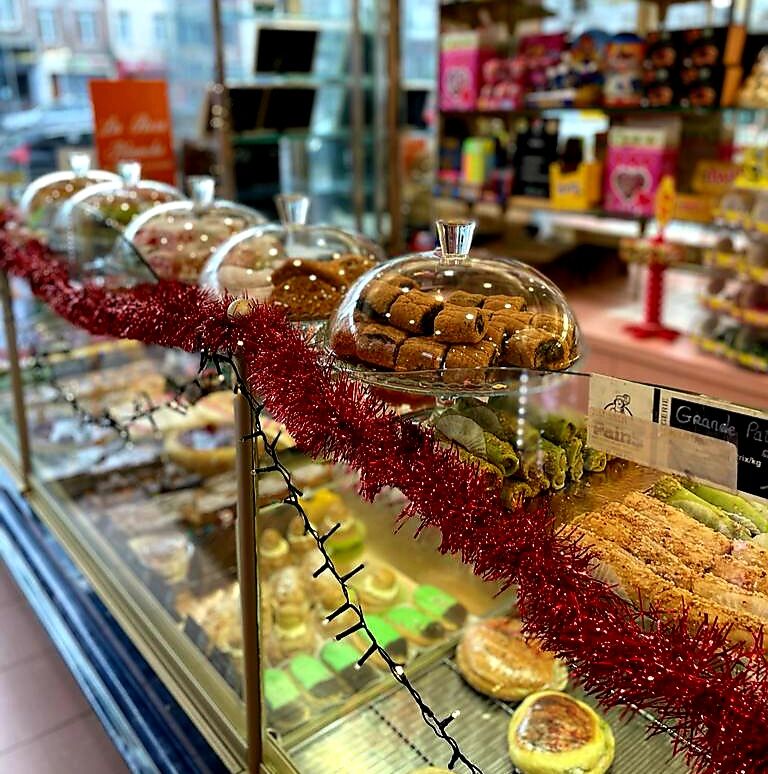 Notre large choix de pâtisserie Française et orientale 