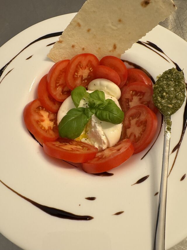 Burrata und pesto 