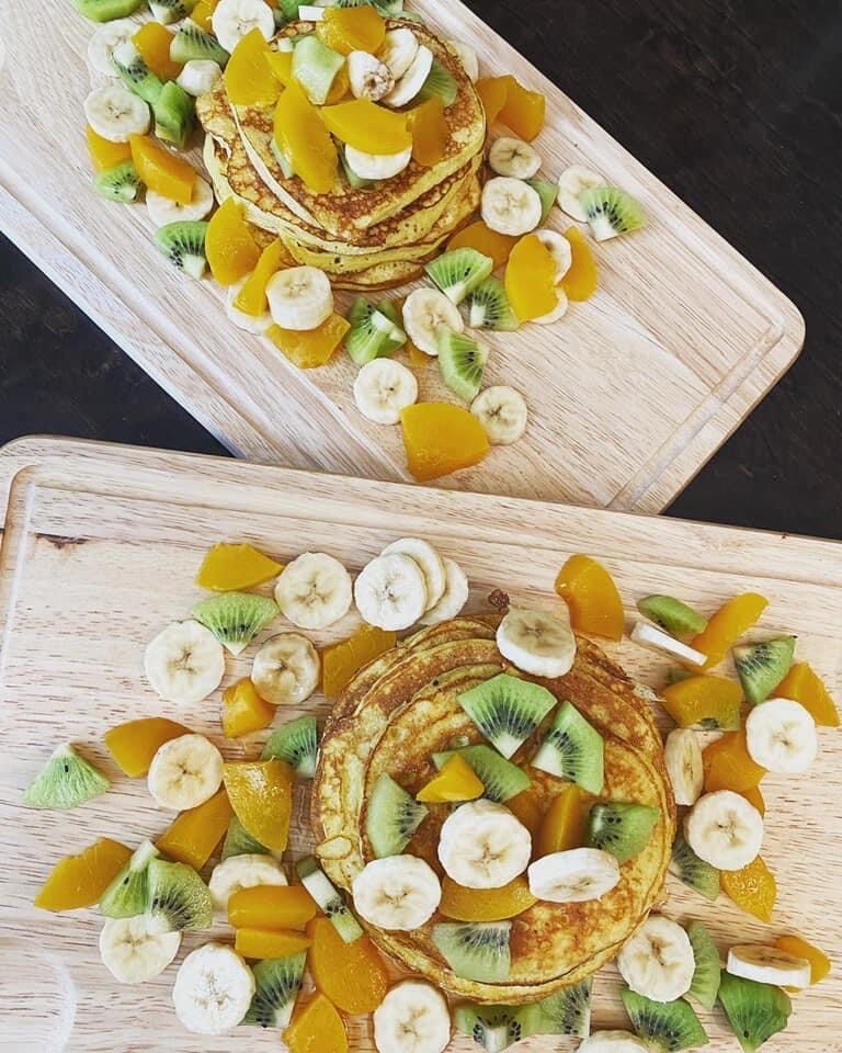 american pancakes kiwi-banaan