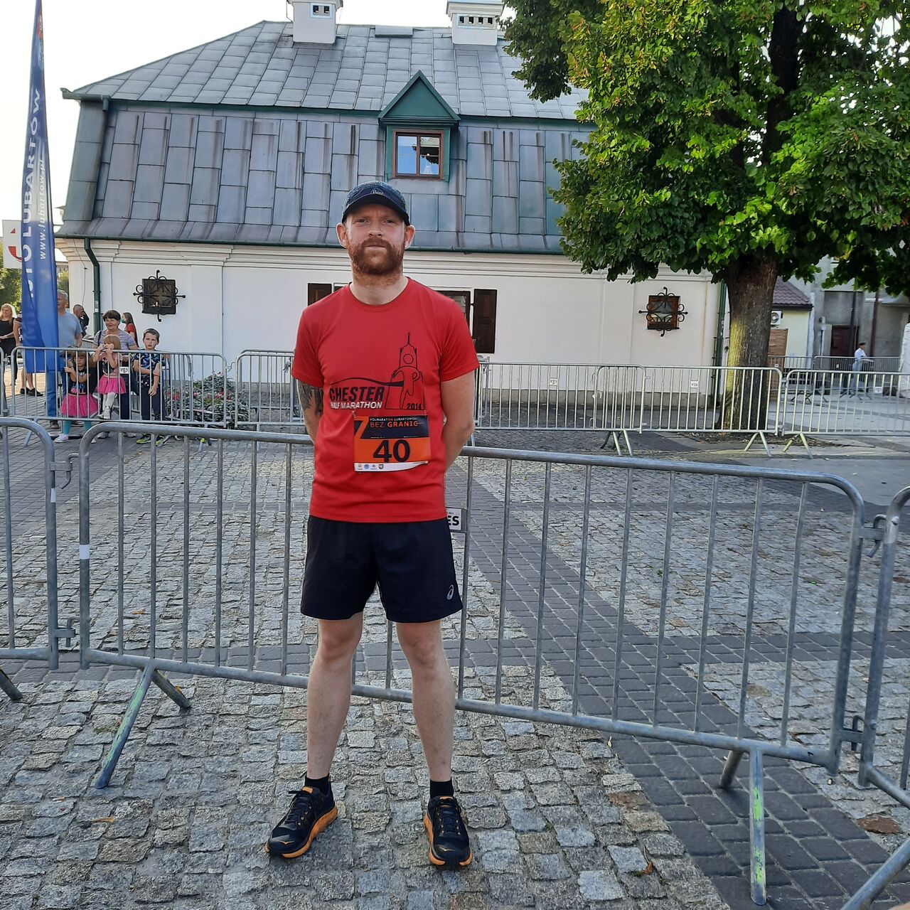 w tym pięknym budynku, na pięterku
mieści się moja Restauracja Zielony Por