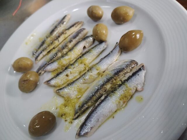 Boqueron en Salsa