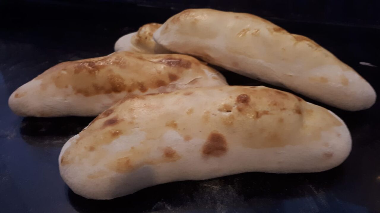 Pains pour les kebabs 