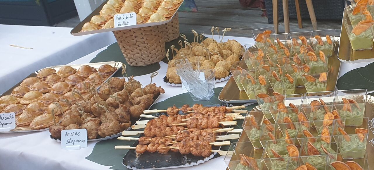 BUFFET ENTRÉE/ MISES EN BOUCHE