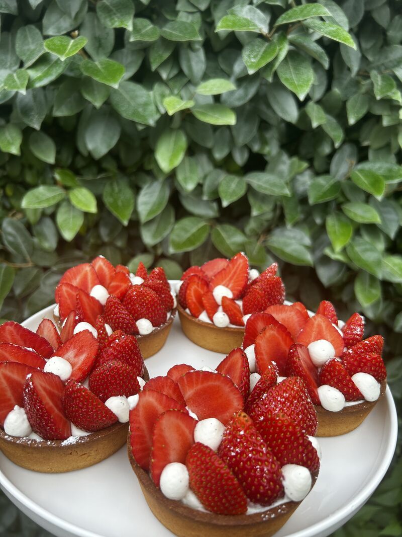 Tartelettes aux fraises, chantilly à la vanille de Madagascar