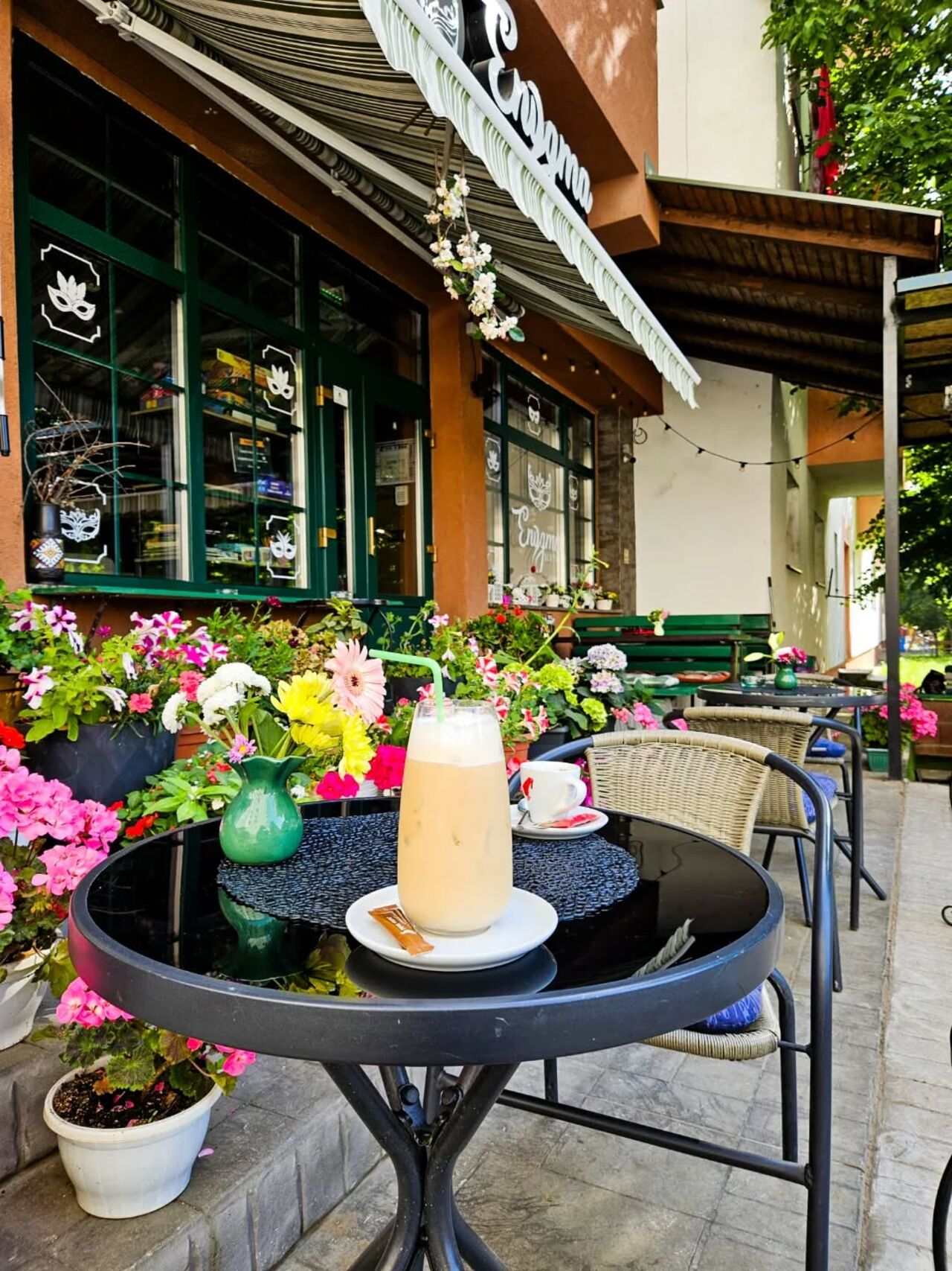 Vara se simte mai bine pe terasă! ☀️