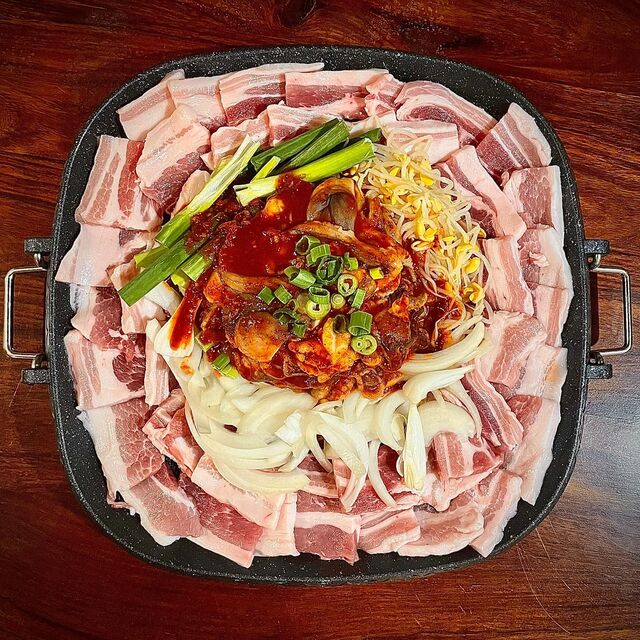 22 000 HUF Spicy Baby Octopus