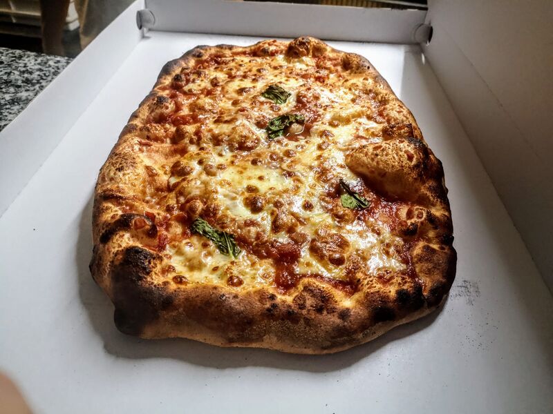 Pizzeria_il_peperoncino_teglia_romana0011