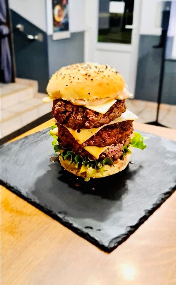 Maxi Burger 3 steaks